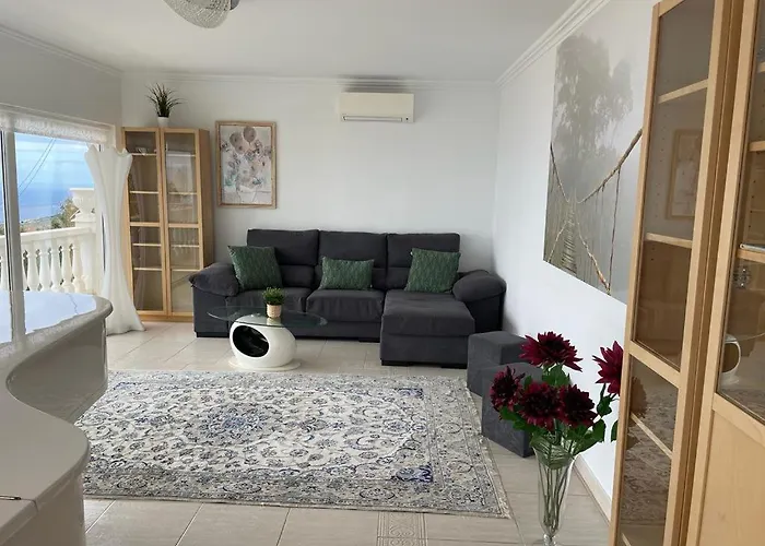 Carioca - With Private Pool, Marvelous Garden And Amazing Ocean View וילה