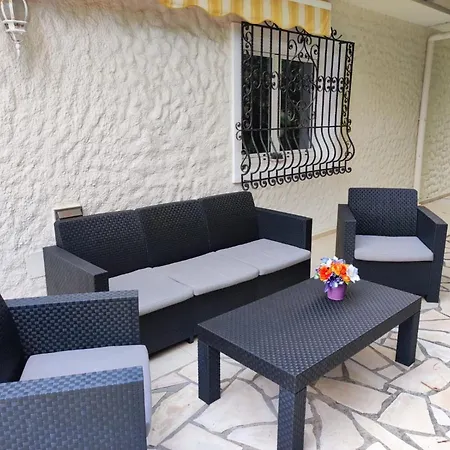 빌라 Carioca - With Private Pool, Marvelous Garden And Amazing Ocean View 사우살